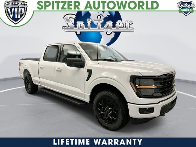 New 2026 Oxford White Ford XLT image 1