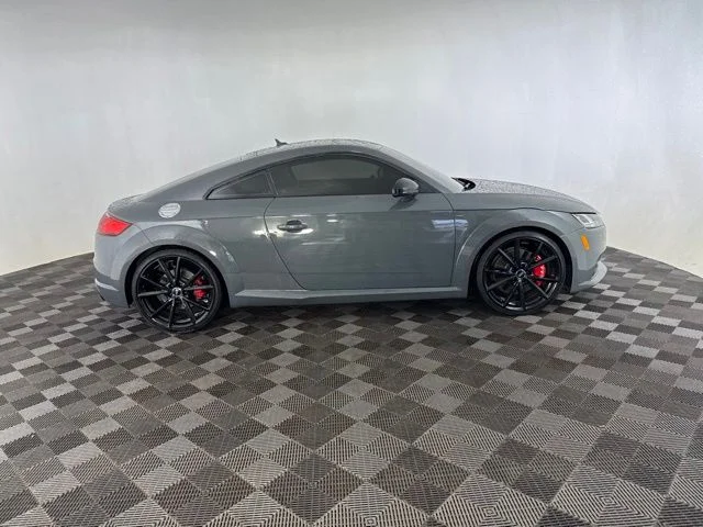 Used 2018  Audi 2.0T image 6
