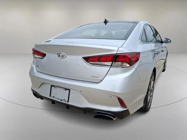 Used 2018 Silver Hyundai Limited 2.0T+ image 10