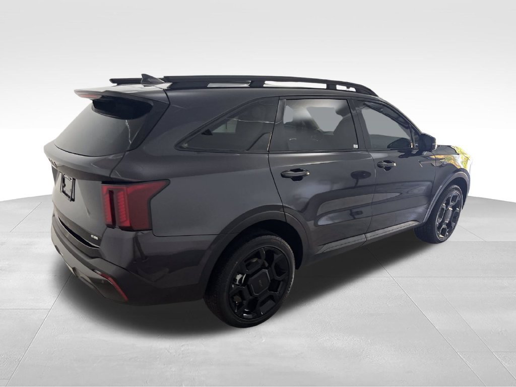 Used 2025 Gray Kia X-Line SX image 5