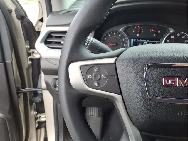 Used 2017 Silver GMC SLT-1 image 22