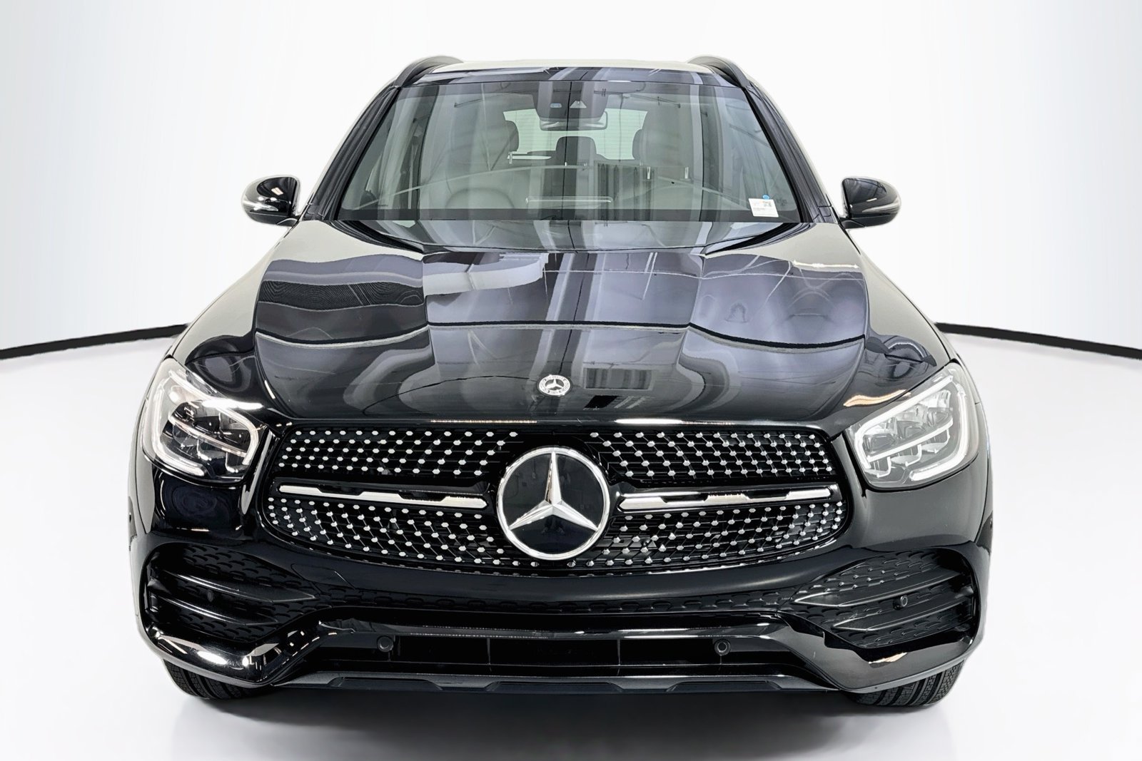 Certified Used 2022 Black Mercedes-Benz GLC 300 image 2