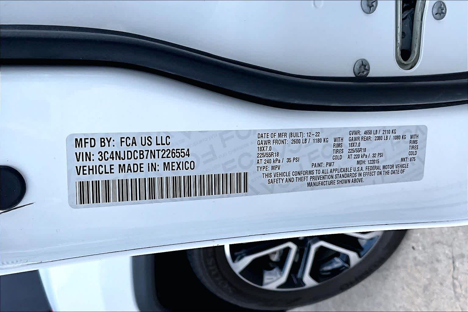 Used 2022 Bright White Clearcoat Jeep Limited image 33