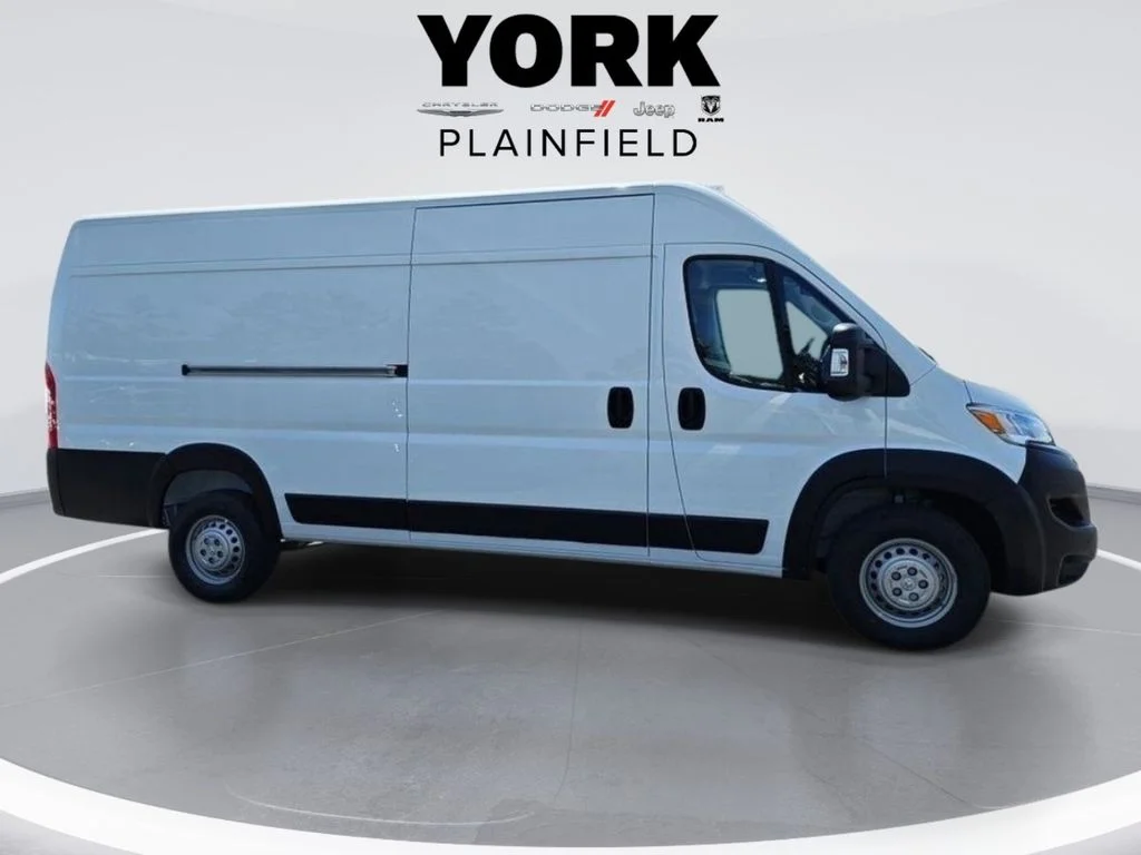 New 2026 Bright White Clear-Coat Exterior Paint RAM High Roof image 6