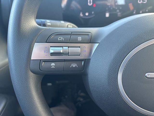 New 2026 Neoteric Yellow Hyundai SE image 18