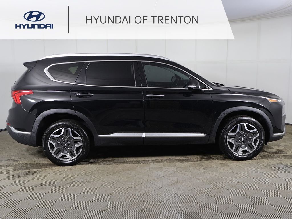 Used 2023 Black Hyundai Limited image 18