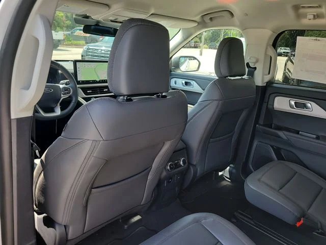 New 2026 White Metallic Ford Active image 13