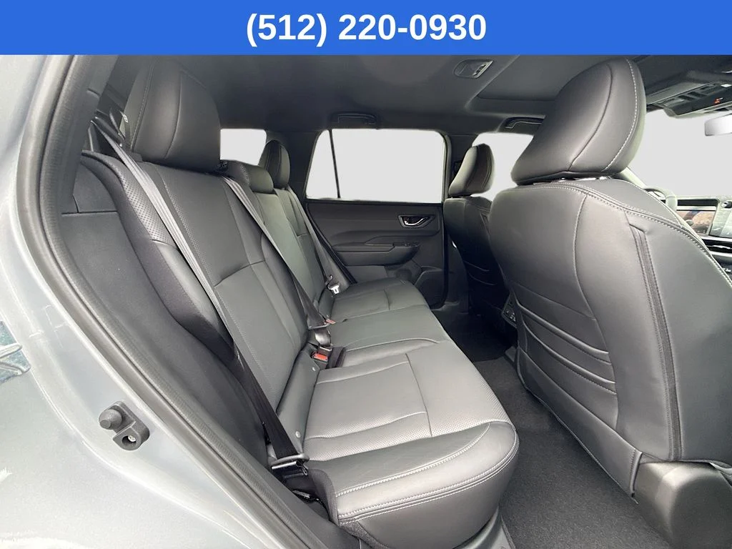 New 2026 ICE SILVER METALLIC Subaru Touring image 36