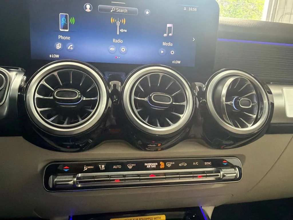 New 2026 Silver Mercedes-Benz GLB 250 image 32