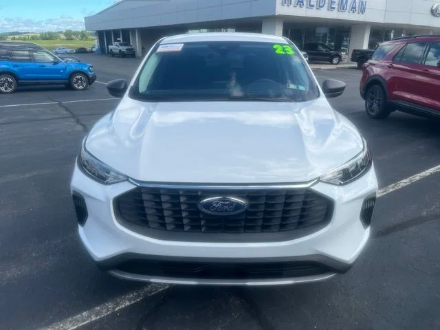 Certified Used 2023 Oxford White Ford Active image 2