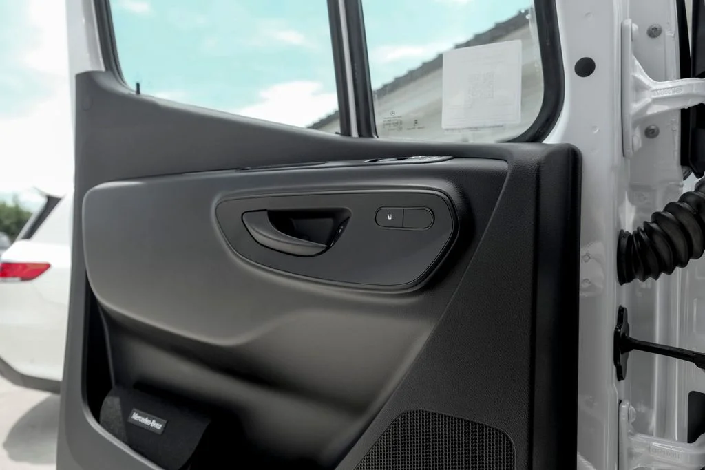 New 2026 Arctic White Mercedes-Benz  image 13