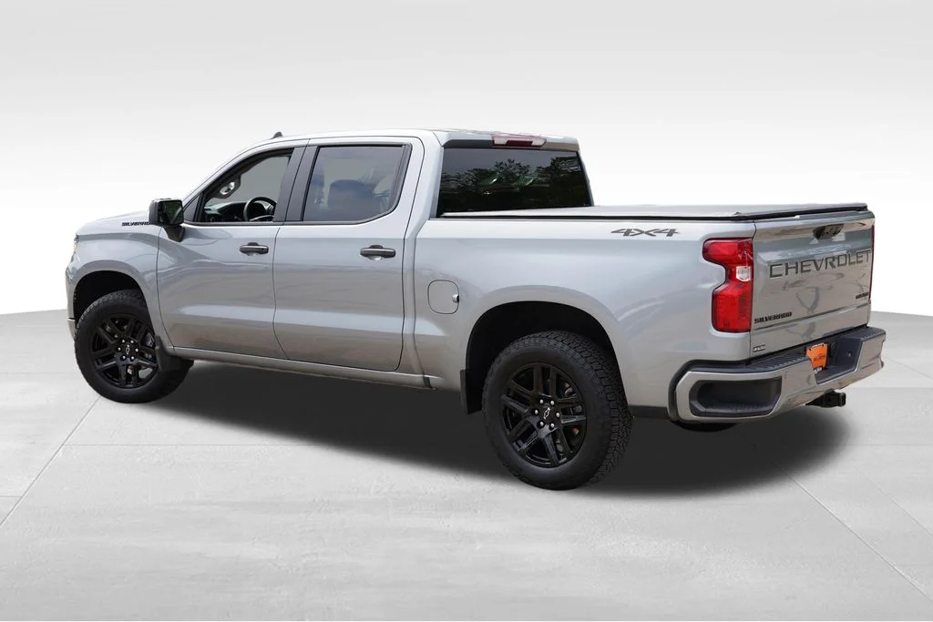 Used 2024 Sterling Gray Metallic Chevrolet Custom image 8