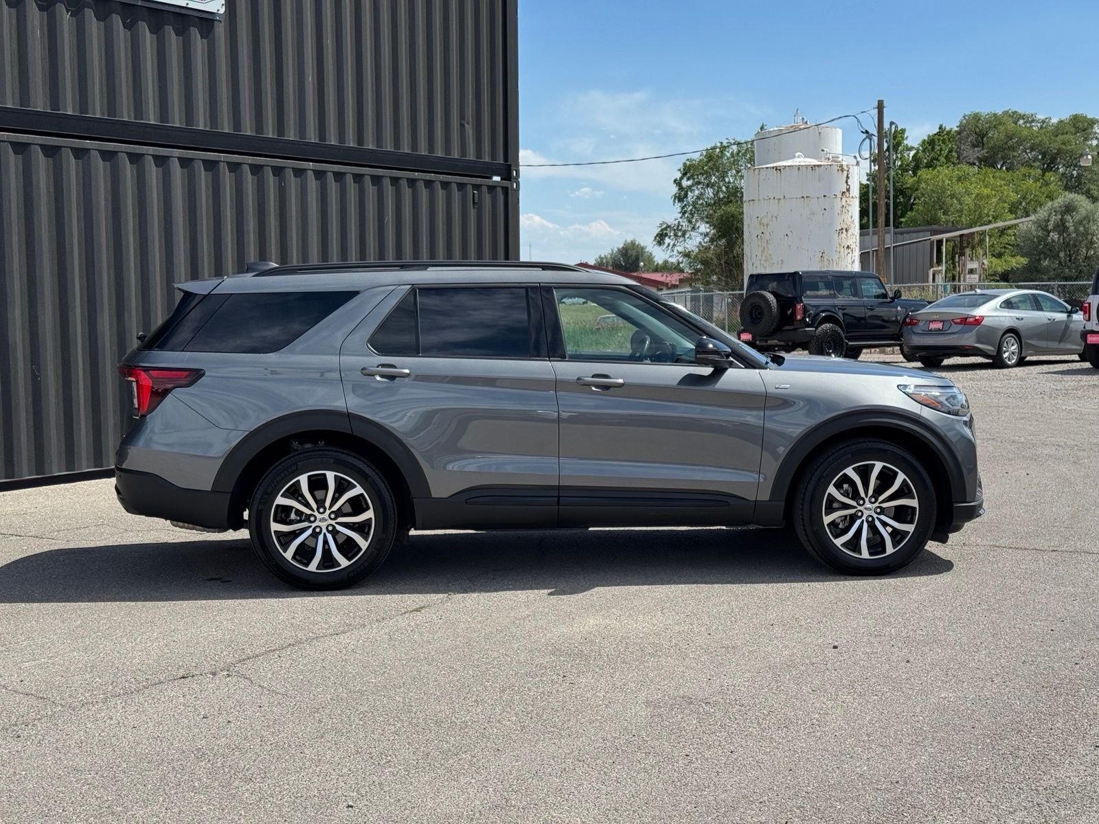 Used 2026 Gray Metallic Ford ST-Line image 6