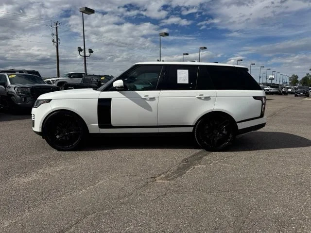 Used 2021 White Land Rover Westminster image 2