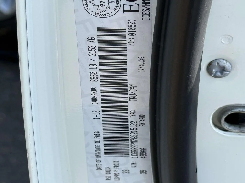 Used 2016 White Ram Limited image 31