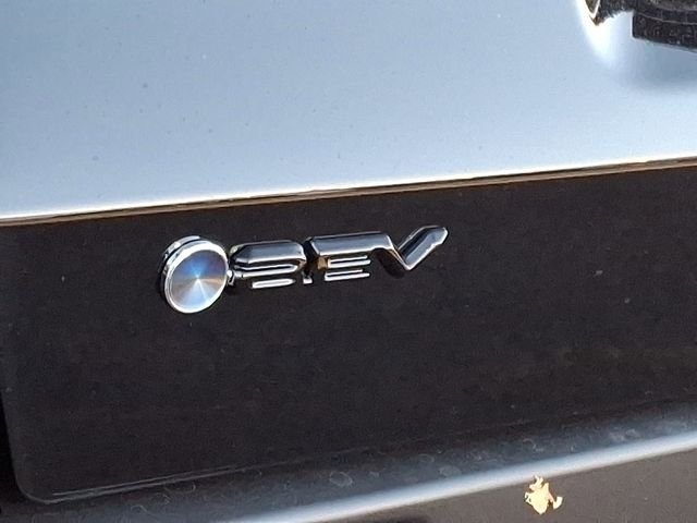 2026 Toyota bZ XLE - Photo 14