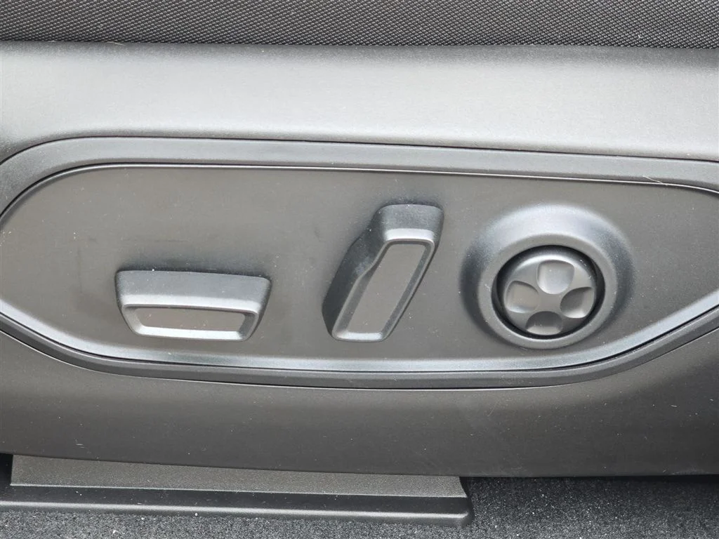 2025 Jeep Grand Cherokee L Laredo - Photo 20