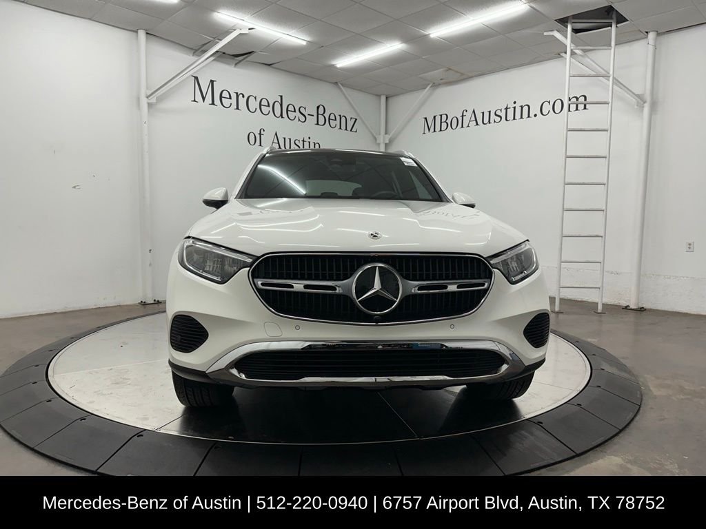 Certified Used 2026 White Mercedes-Benz GLC 300 image 2
