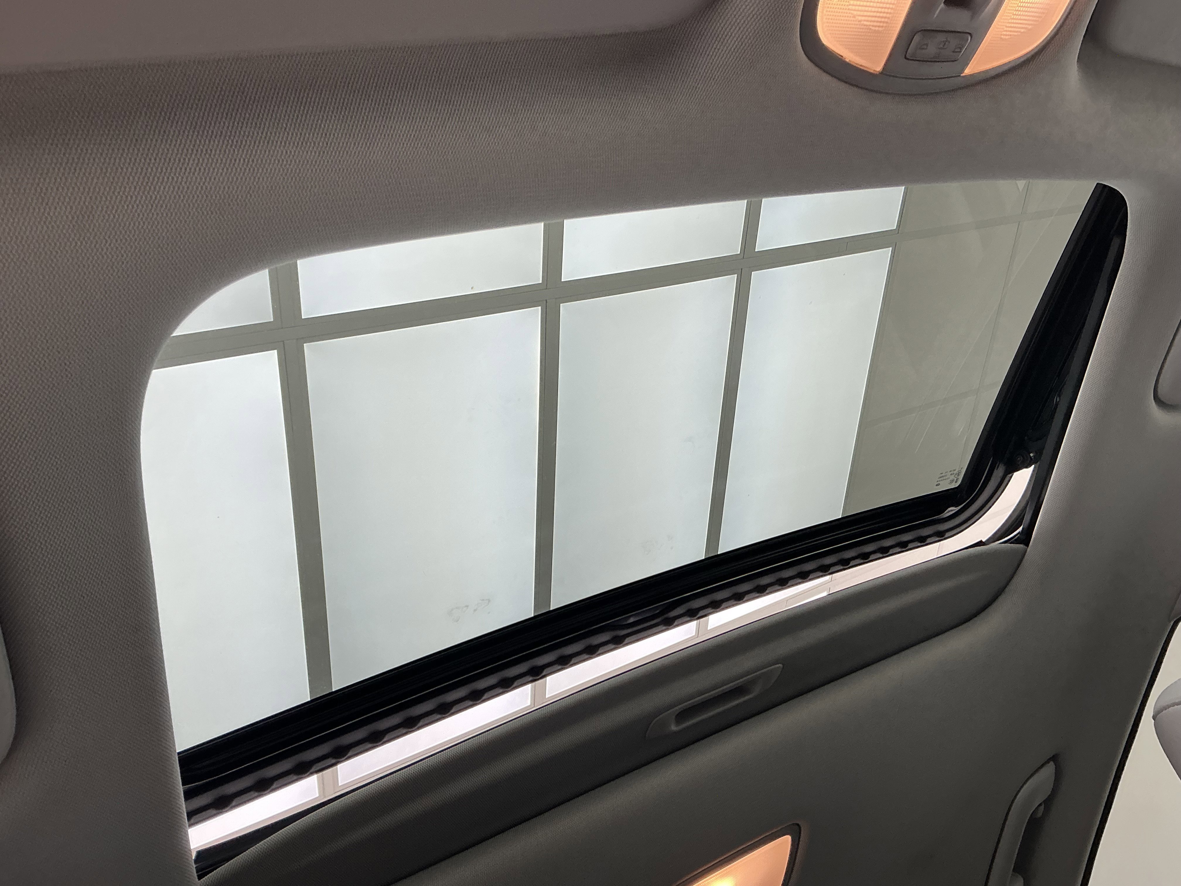Used 2023 Cyber Silver Hyundai SEL image 25