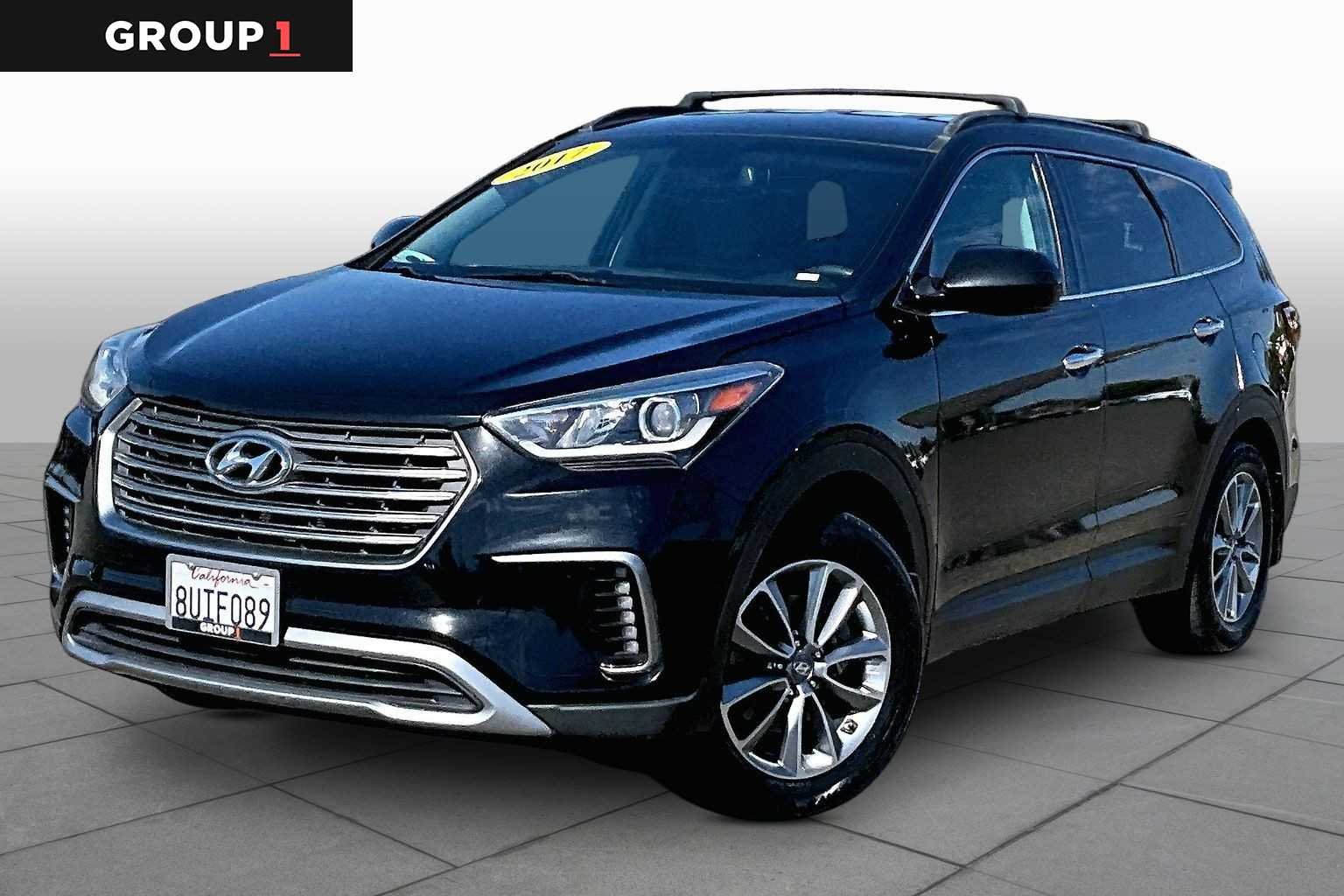2017 Hyundai Santa Fe SE