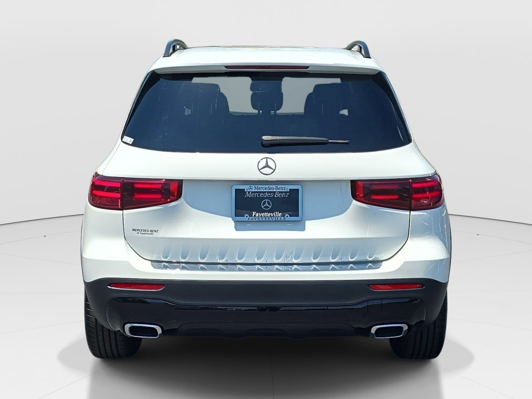 New 2026 Polar White Mercedes-Benz GLB250 image 6