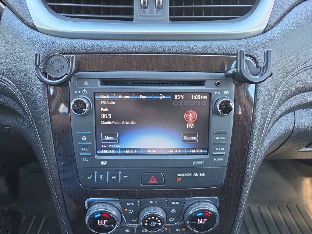 Used 2015 Red Chevrolet LT image 20
