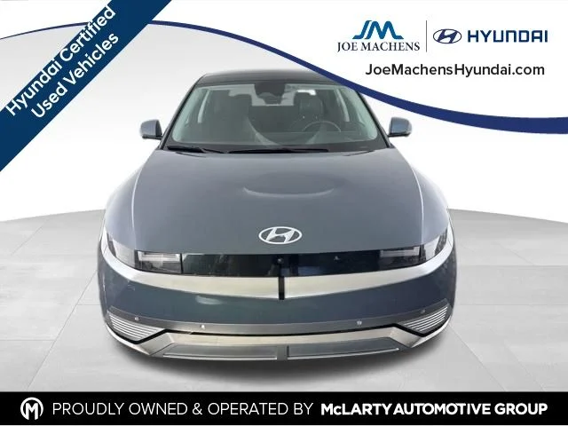 Used 2024 Green Hyundai Limited image 7