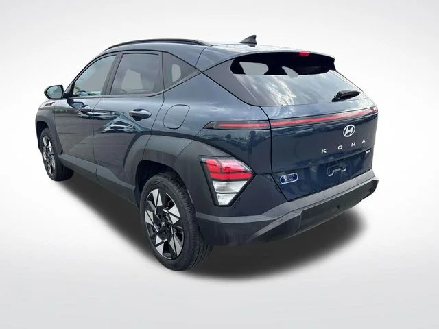 Used 2024 Blue Hyundai SEL image 3