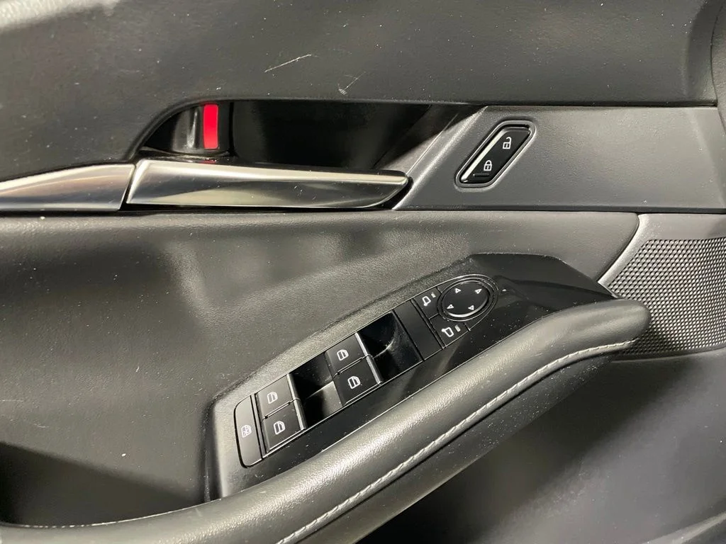 Certified Used 2024 Crystal Blue Mazda 2.5 S Preferred Package image 9
