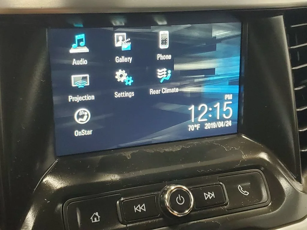 Used 2019 EBONY TWILIGHT METALLIC GMC SLE image 14