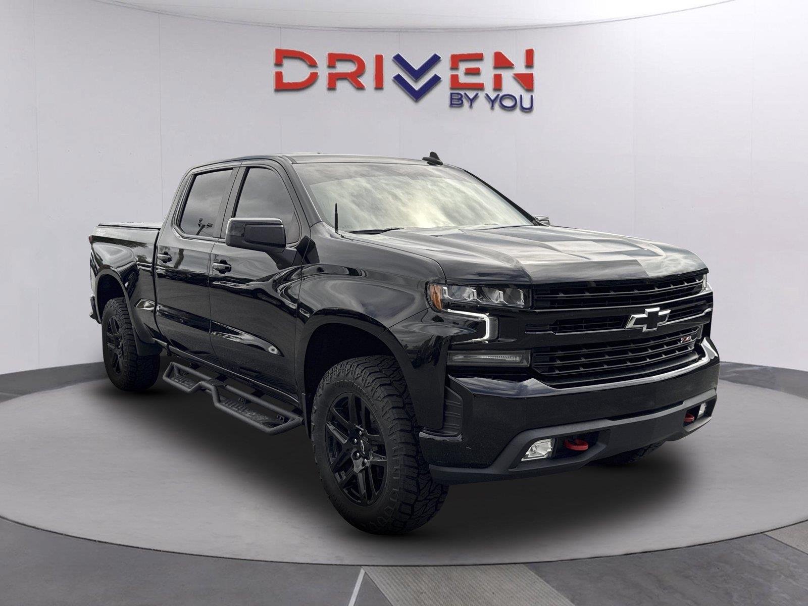 Used 2021 BLACK Chevrolet LT Trail Boss image 2