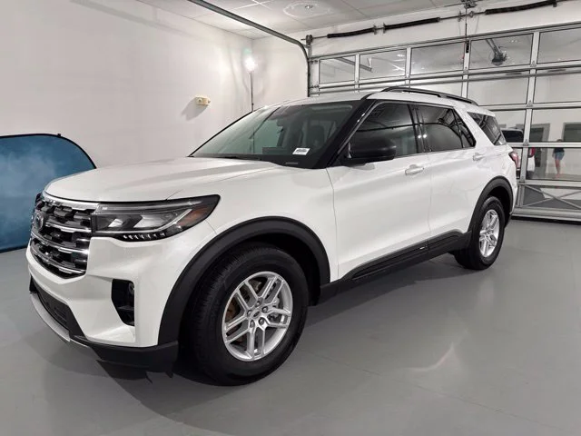 Used 2026 White Ford Active image 3
