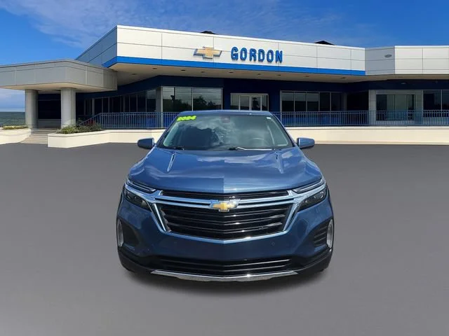 Used 2024 Lakeshore Blue Metallic Chevrolet LT image 8