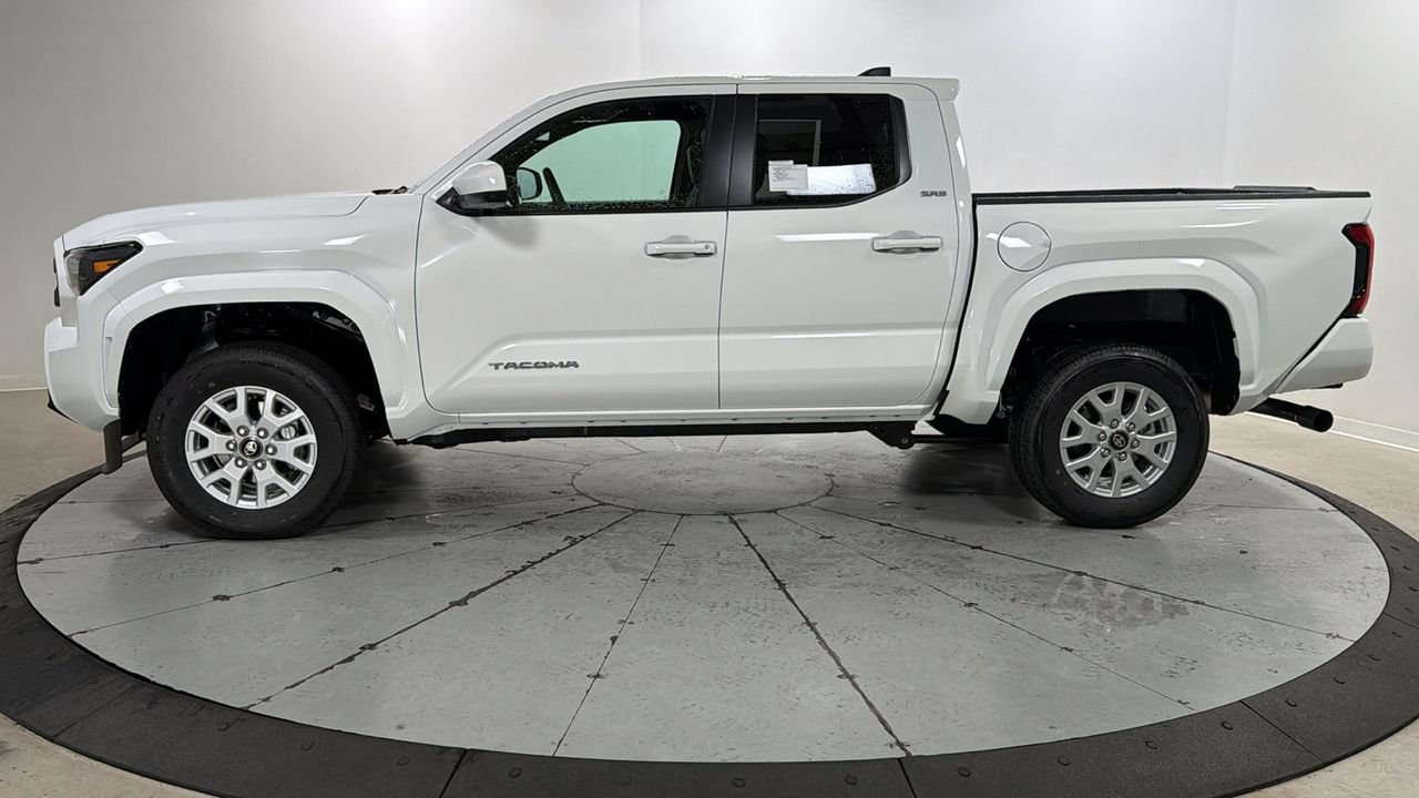 New 2026 Ice Cap Toyota  SR5 image 8