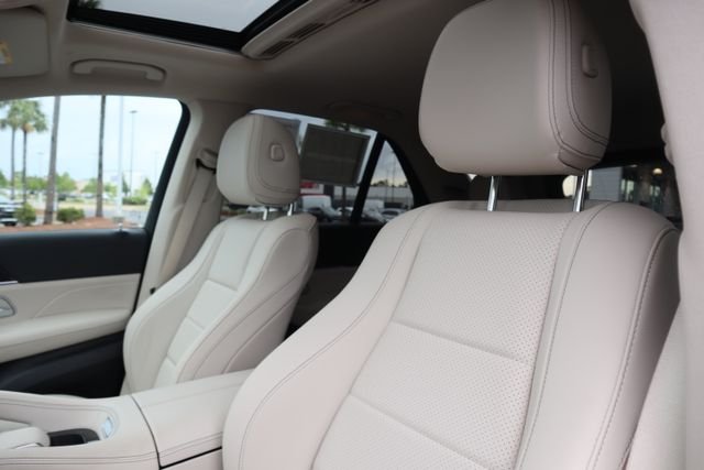 Certified Used 2025 Polar White Mercedes-Benz GLE 350 image 19