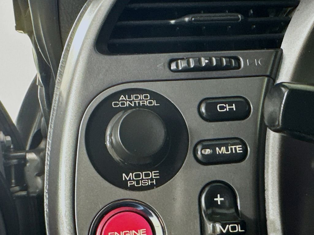 Used 2003 Silver Honda Base image 16