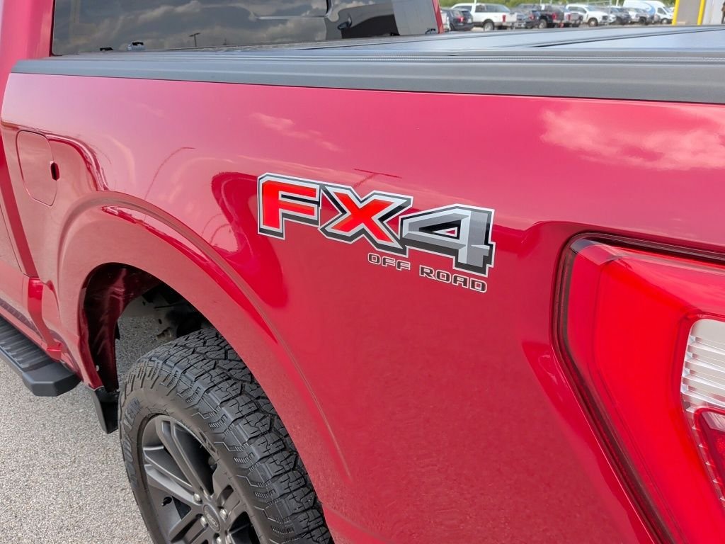 Used 2022 Rapid Red Metallic Tinted Clearcoat Ford Lariat image 49