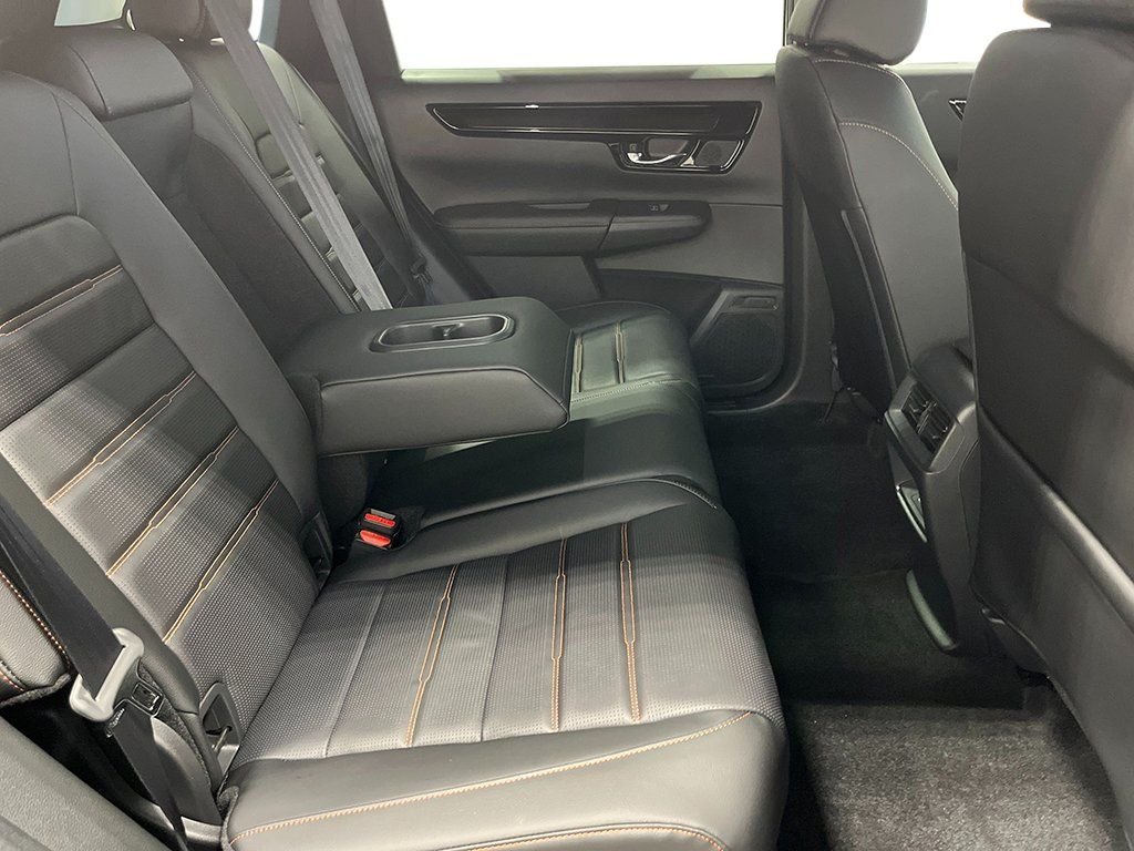 New 2026 Solar Silver Metallic Honda Sport Touring image 28