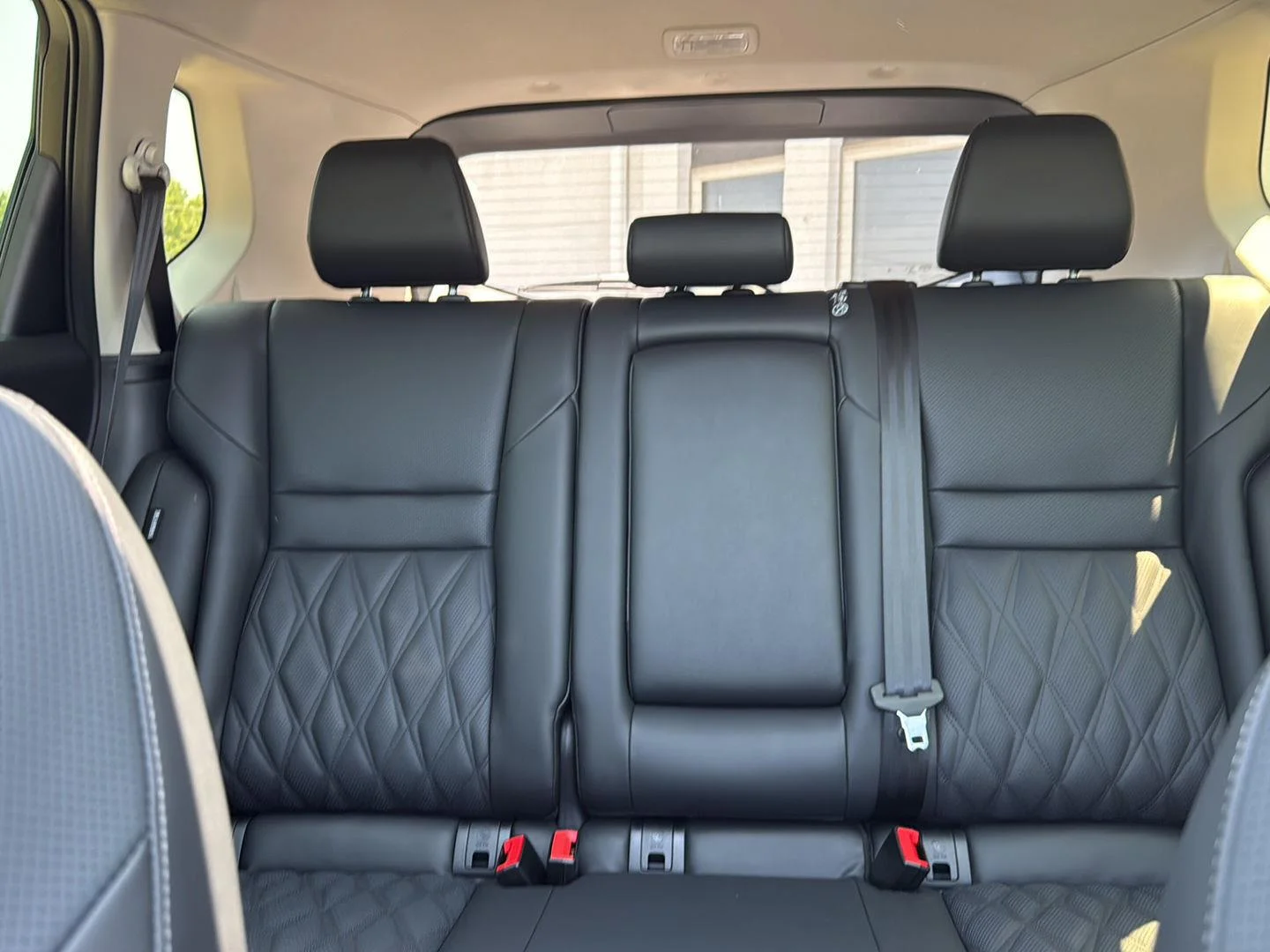 New 2026 Boulder Gray Pearl/Super Black Nissan Platinum image 29