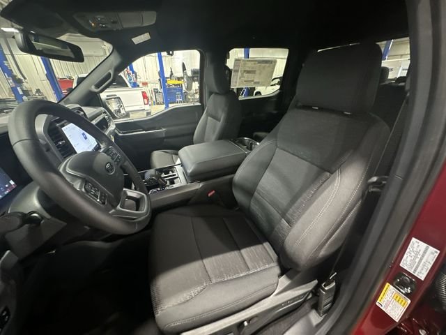 New 2026 Ruby Red Metallic Tinted Clearcoat Ford XLT image 17