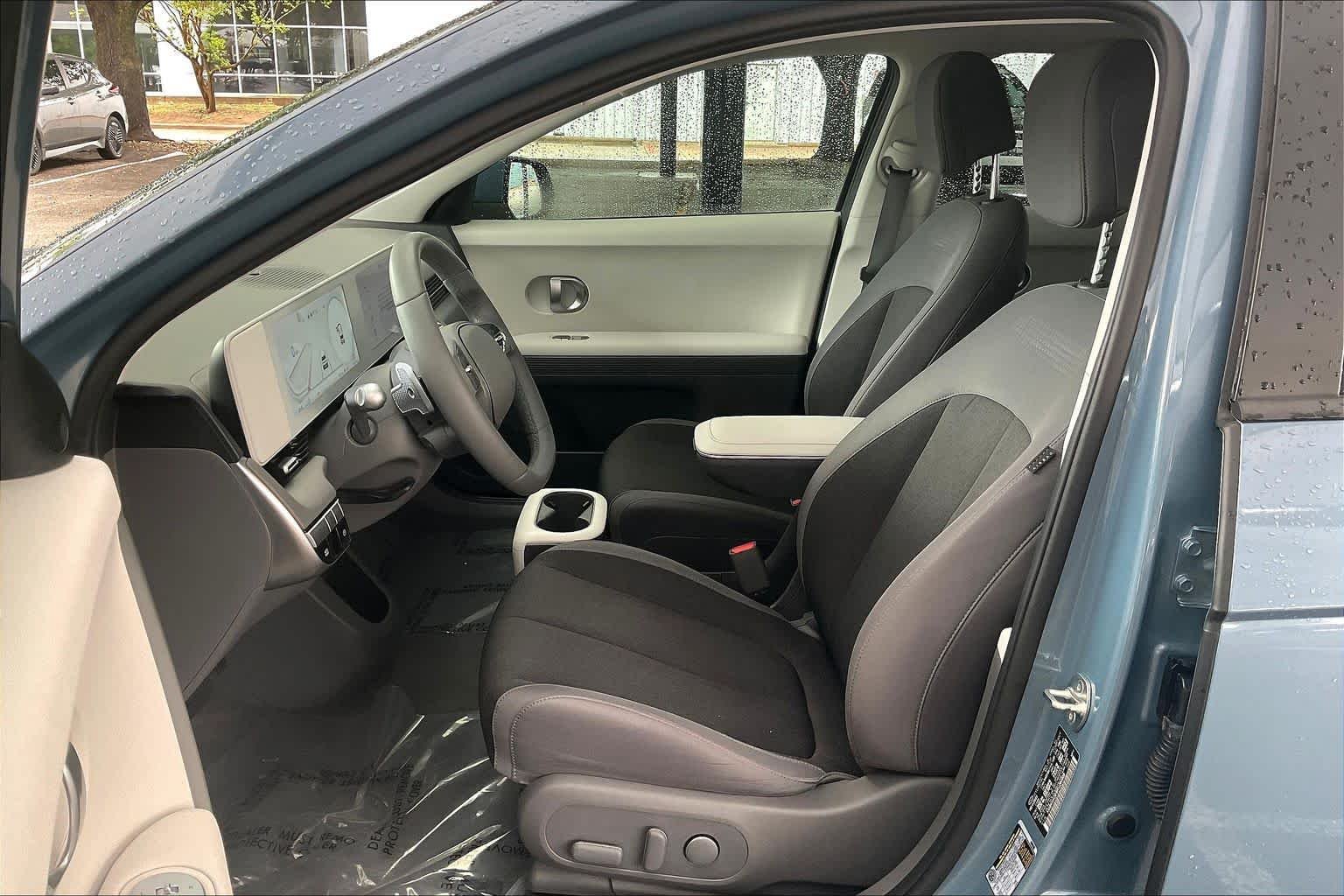 Used 2024 Lucid Blue Hyundai SEL image 7