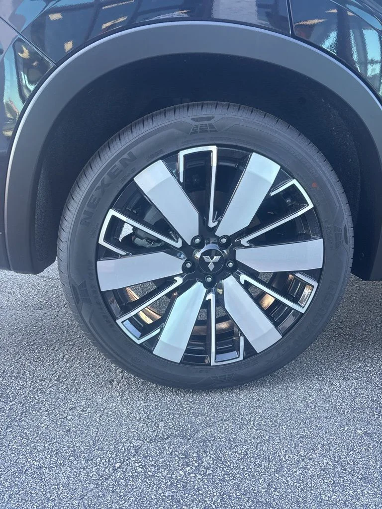 2026 Mitsubishi Outlander SE - Photo 23