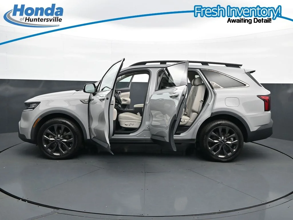 Used 2022 Gray Kia X-Line EX image 44