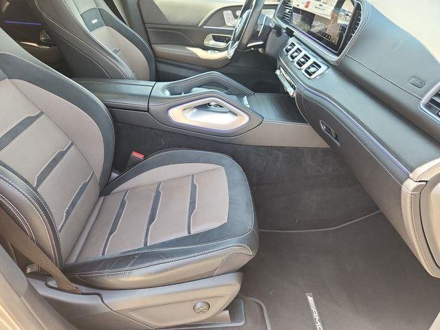 Used 2023 Silver Mercedes-Benz 4MATIC® image 29
