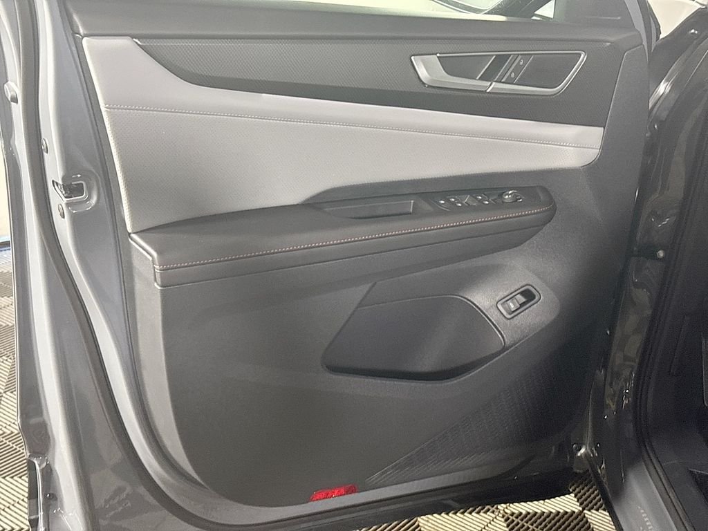 New 2026 Pure Gray Volkswagen Peak Edition image 10