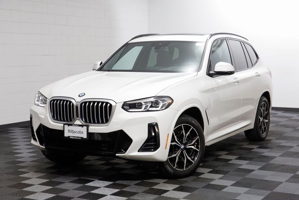 2022 BMW X3 30i