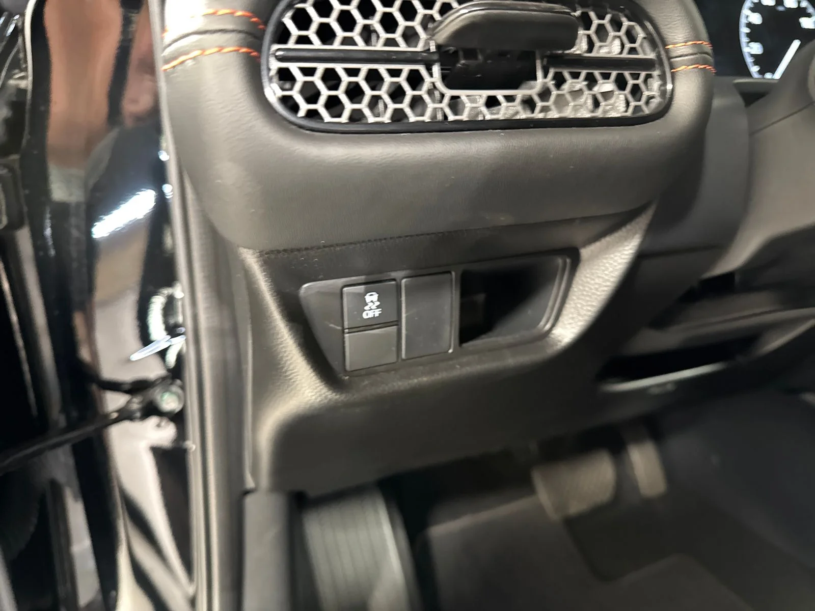 Used 2025 Crystal Black Pearl Honda Sport image 18