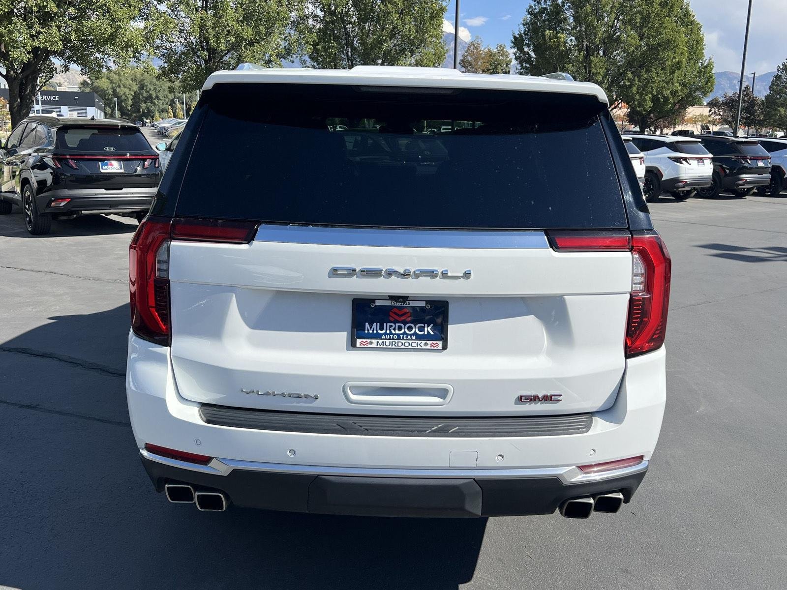 2025 GMC Yukon Denali - Photo 19