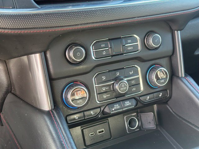2022 Chevrolet Suburban RST - Photo 23