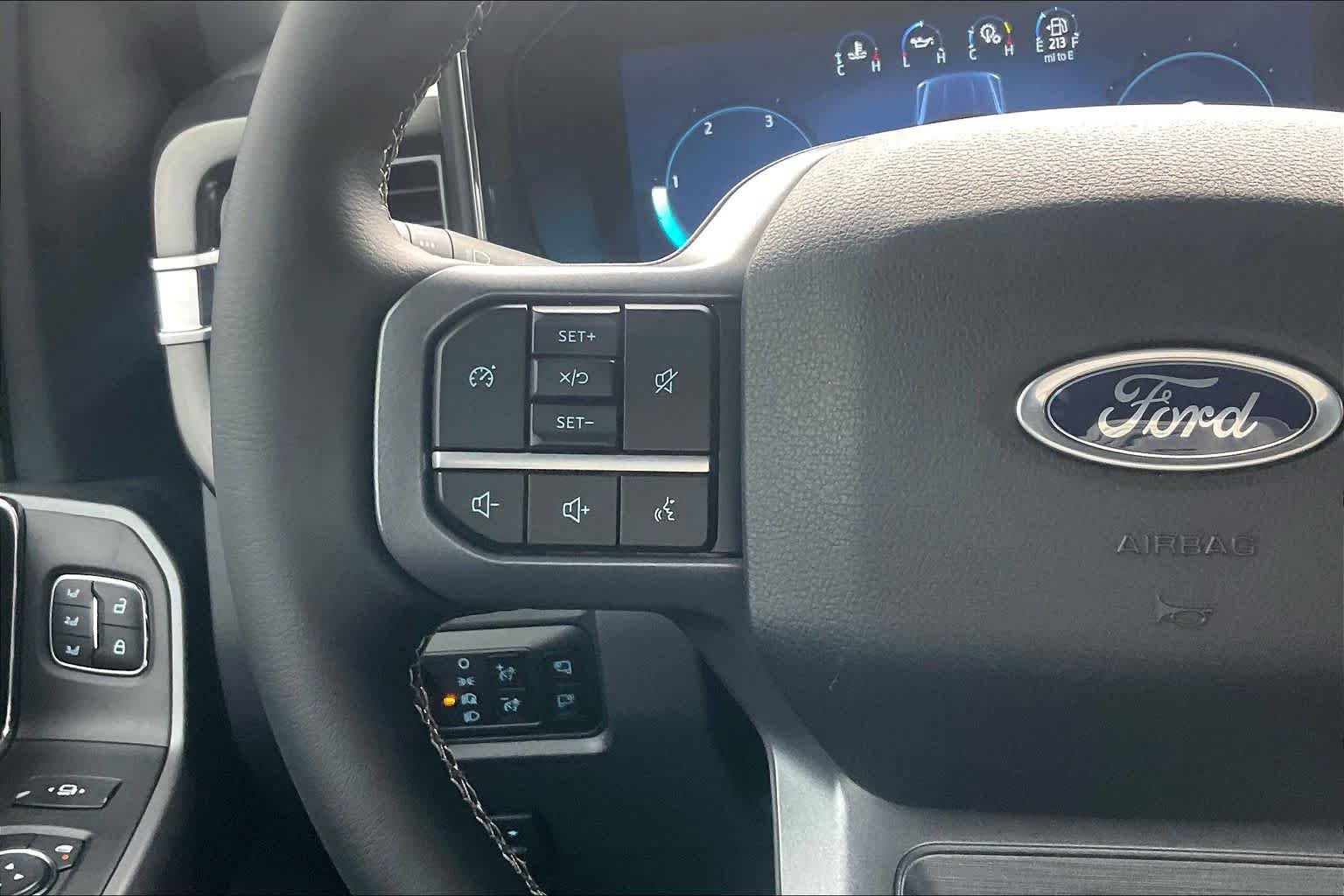 2025 Ford F-250 Super Duty Lariat - Photo 22